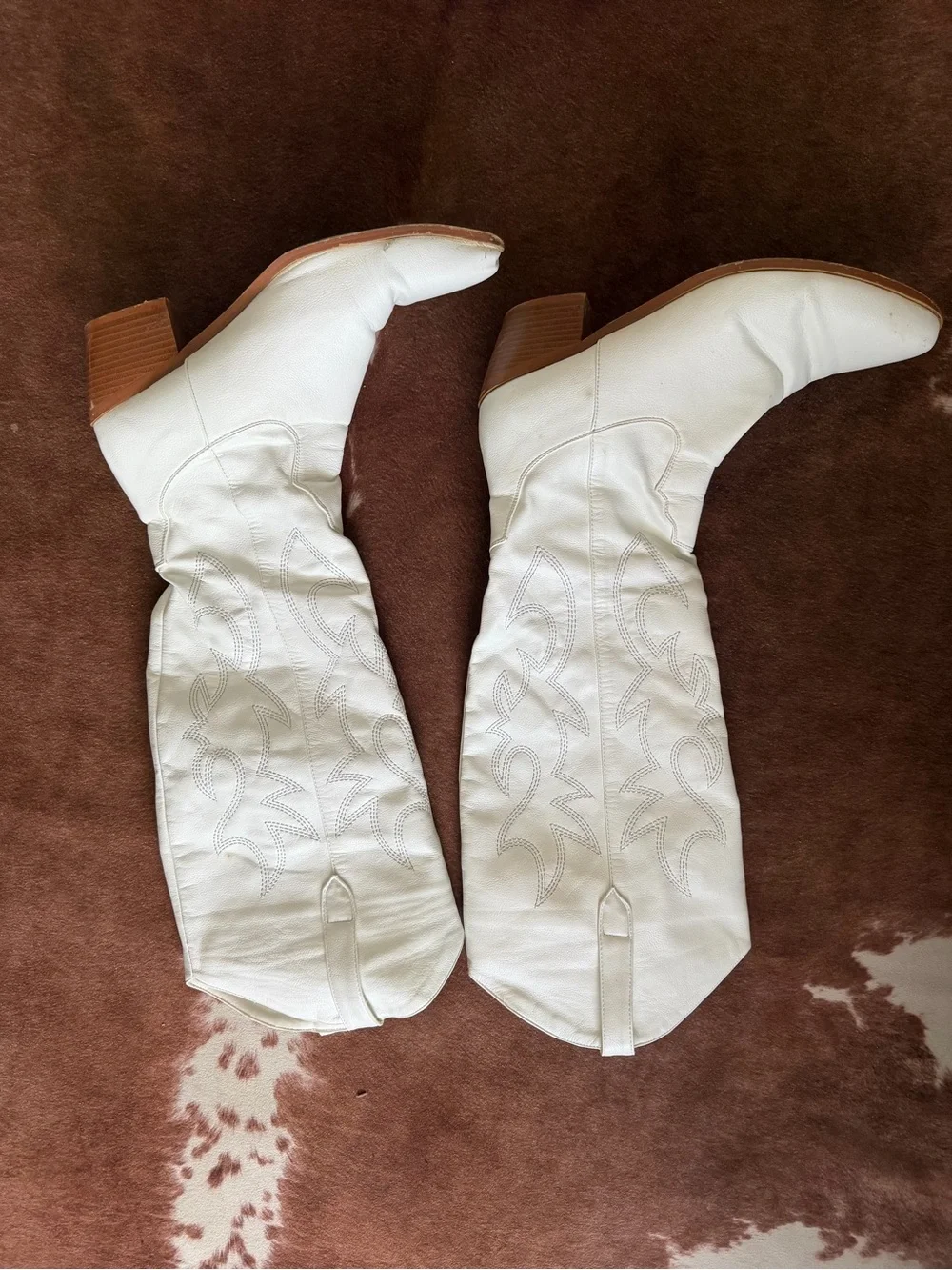 White Western Cowboy Boots